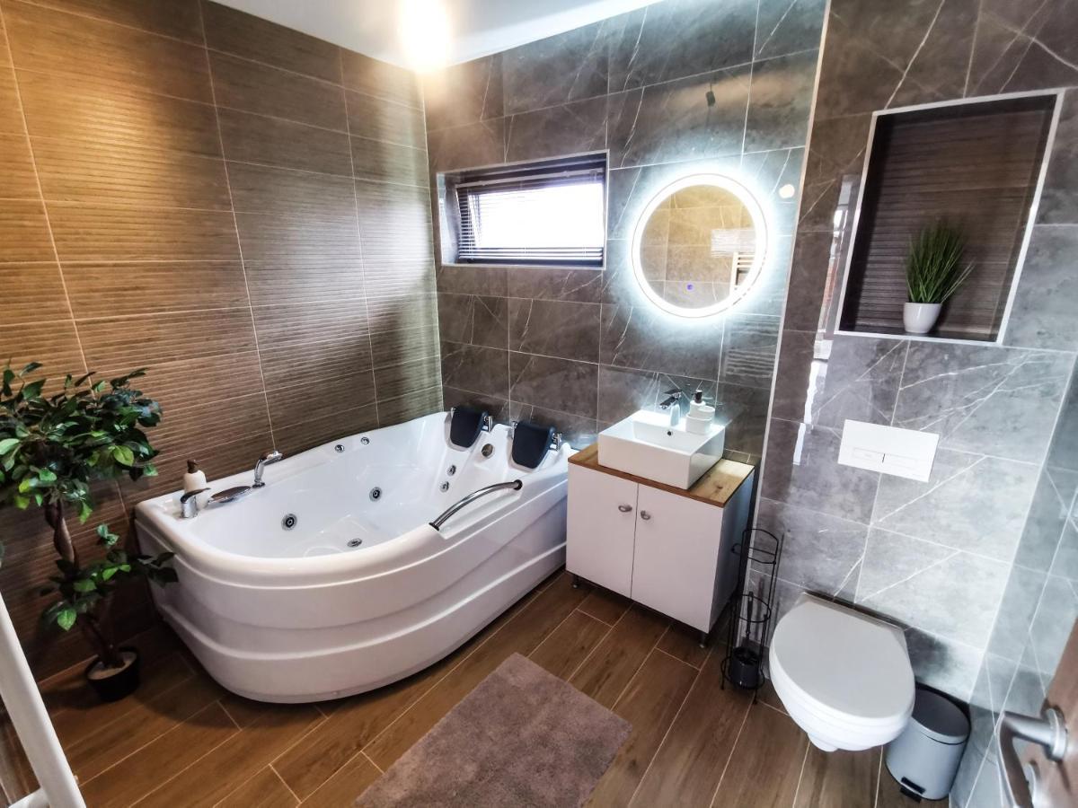 Delnita  Nova House Apartments מראה חיצוני תמונה